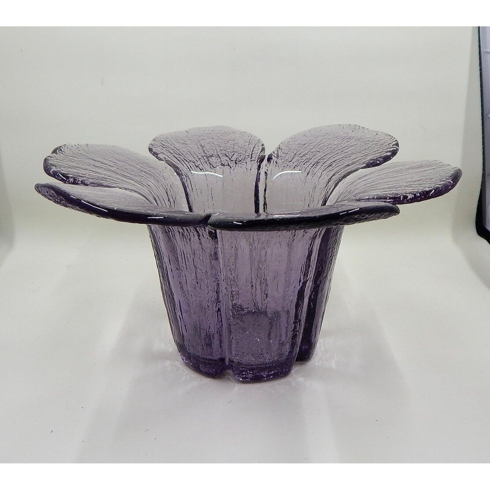 Viking Glass Amethyst Purple Textured 6 Petal Flower Vase 4 Inch Tall